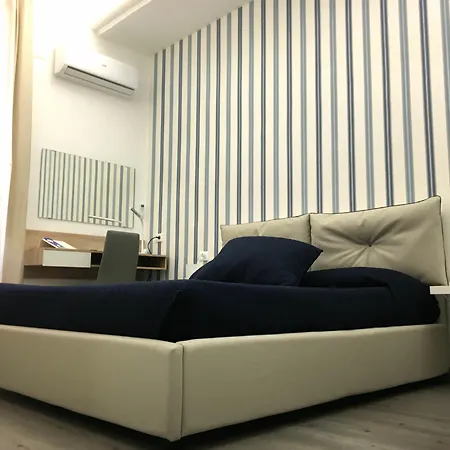 Deluxe Centrocitta Panzió 4*