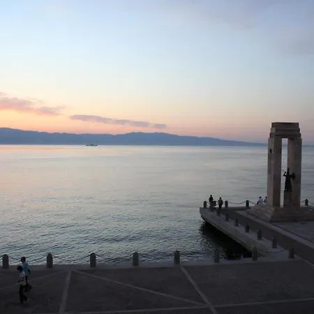 Deluxe Centrocitta Panzió Reggio di Calabria