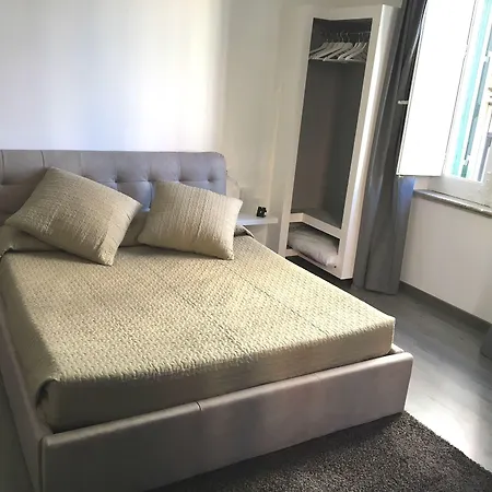 Deluxe Centrocitta Bed and Breakfast Ρέτζιο ντι Καλάμπρια
