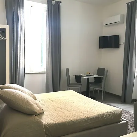 Deluxe Centrocitta Bed and Breakfast