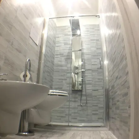 Bed and Breakfast Deluxe Centrocitta 4*